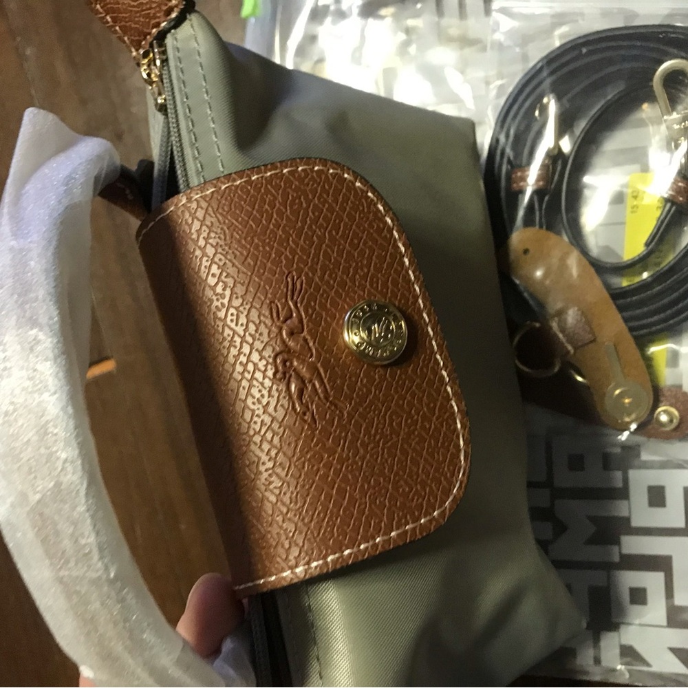 Longchamp Small Nylon Cosmetic Pouch in Pebbll with Brown Leather Flap - Picture 6 of 6